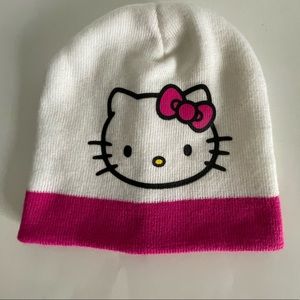 ✨✨Hello Kitty Winter Hat Knit beanie ✨✨